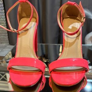 Chic Pink Ankle Strap Heels